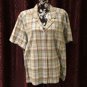 🌞 4/$25 Summer Sale 🌞 Plaid short sleeve blouse